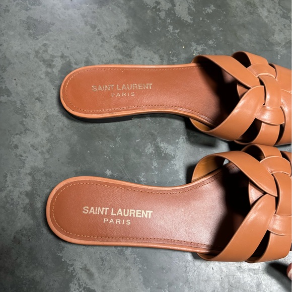 Saint Laurent Tribute Mules in Smooth Leather - Picture 8 of 11